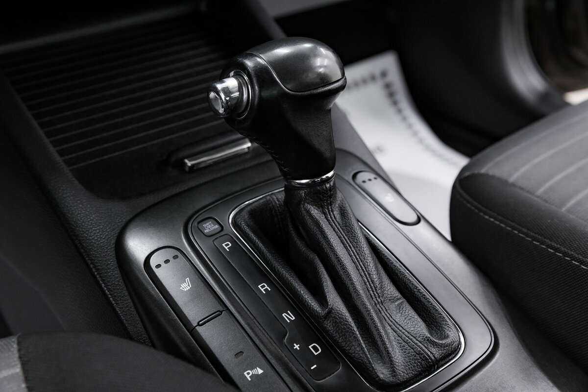 Kia Cerato с пробегом — 2013 год. Фото: #10