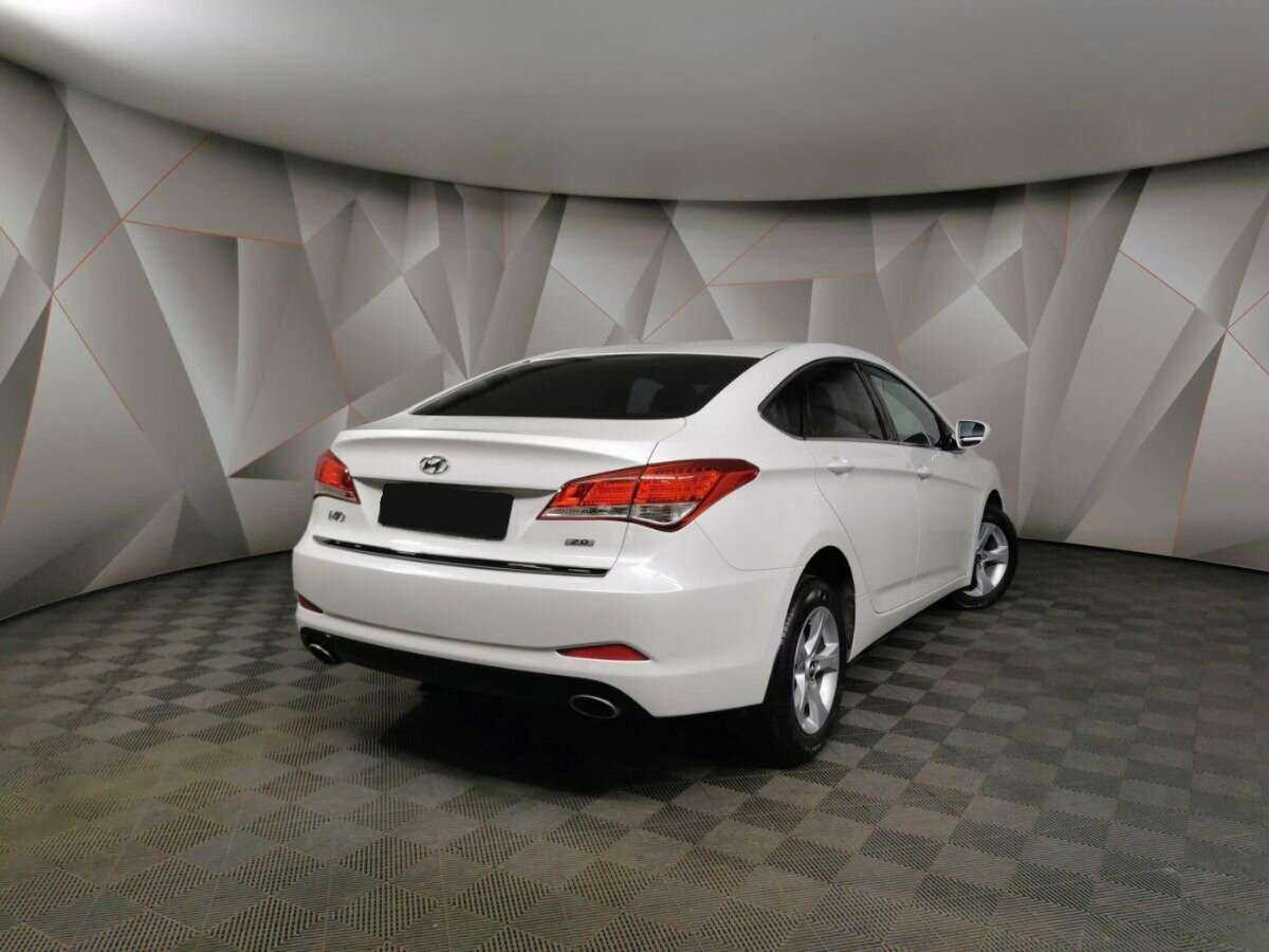 Hyundai i40 с пробегом — 2015 год. Фото: #1