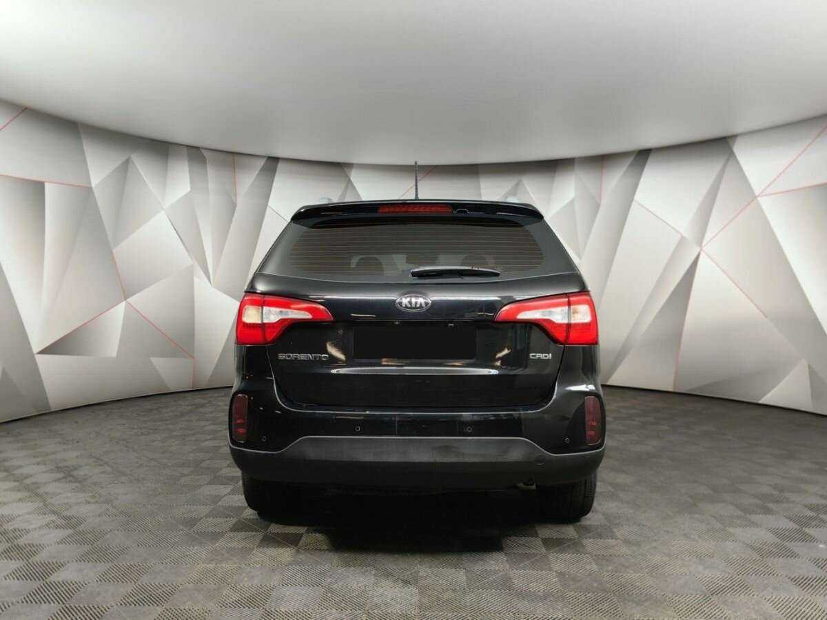 Kia Sorento с пробегом — 2014 год. Фото: #7