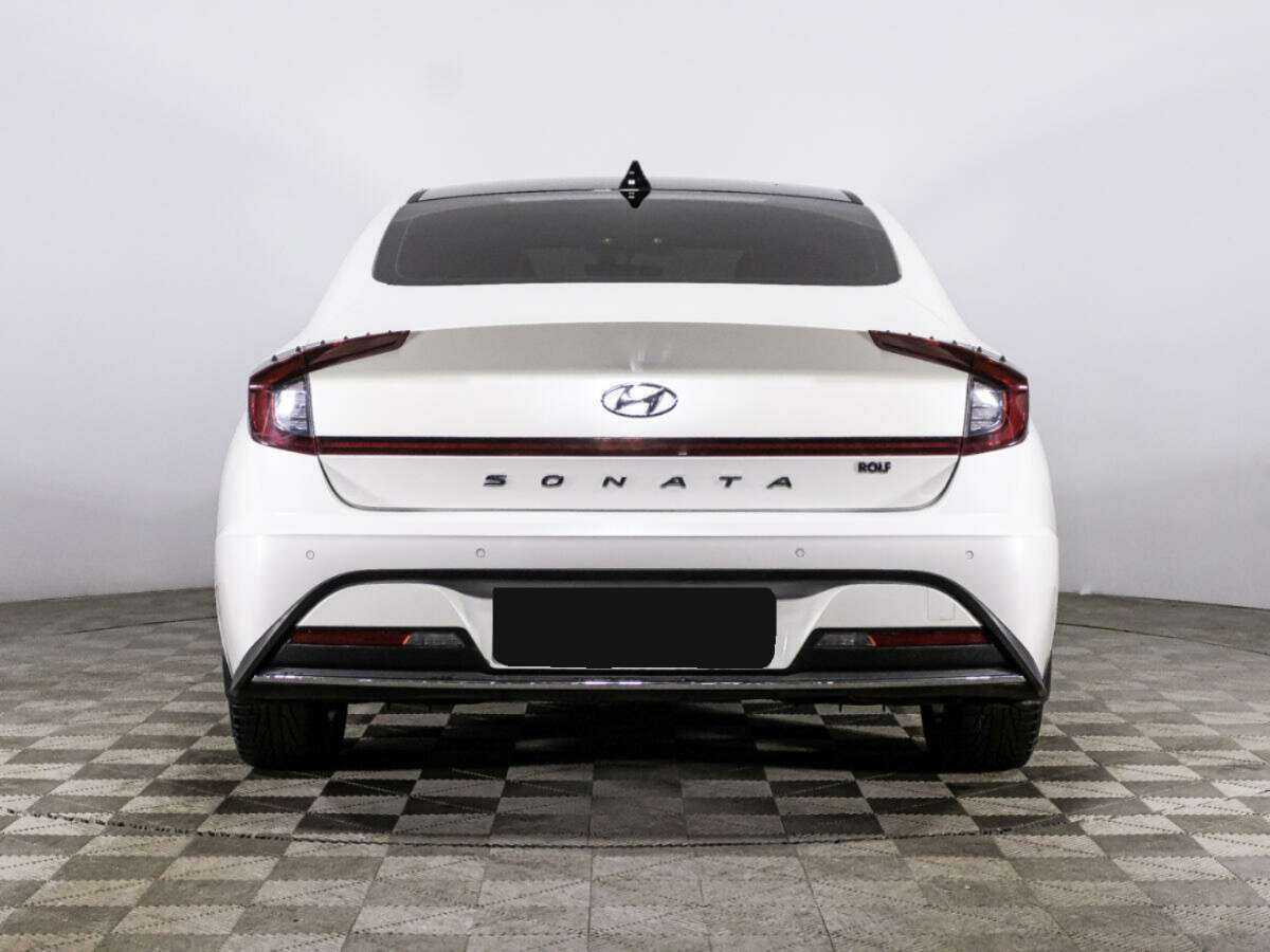 Hyundai Sonata с пробегом — 2021 год. Фото: #5