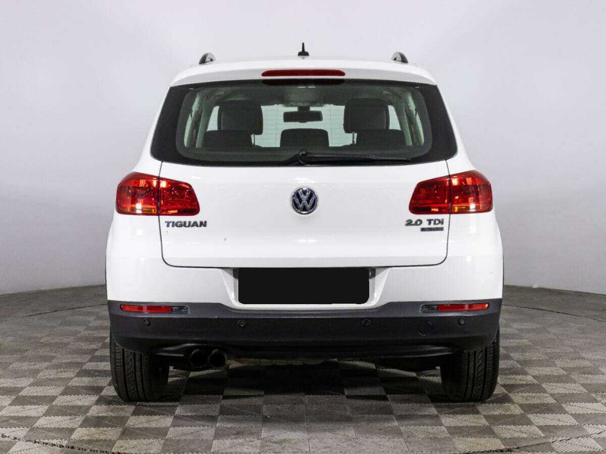 Volkswagen Tiguan с пробегом — 2015 год. Фото: #5