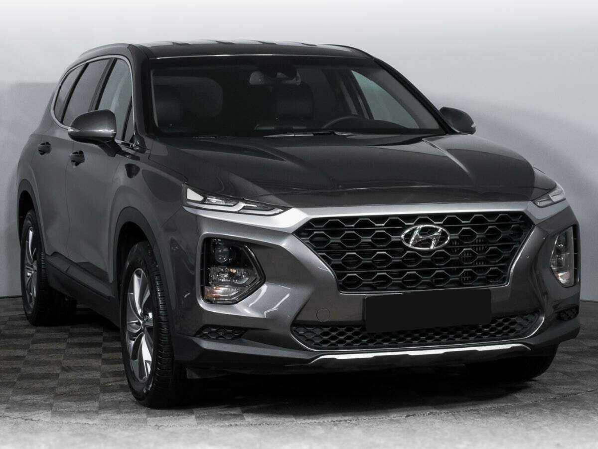 Hyundai Santa Fe с пробегом — 2018 год. Фото: #2