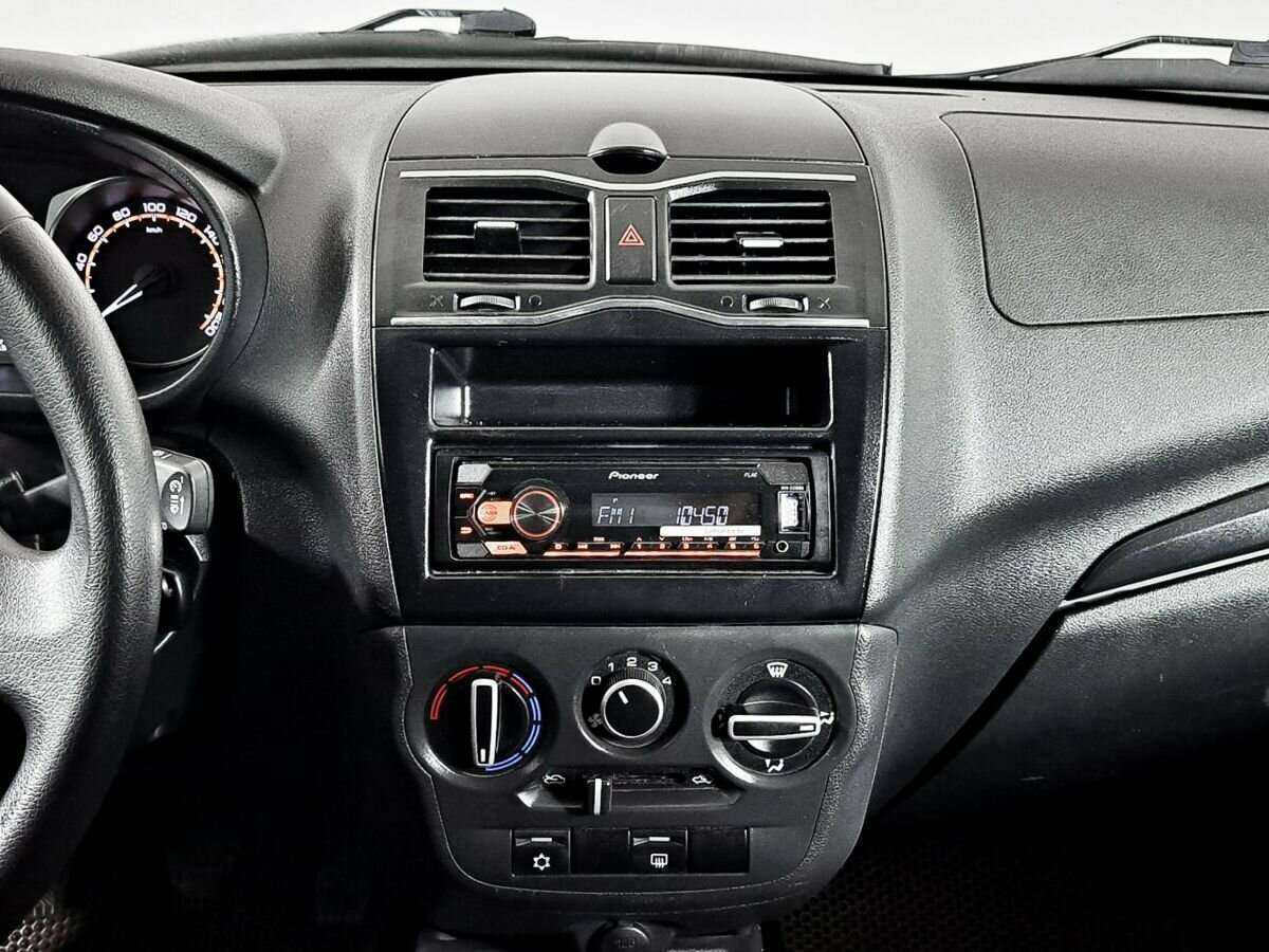 Lada (ВАЗ) Granta с пробегом — 2021 год. Фото: #10