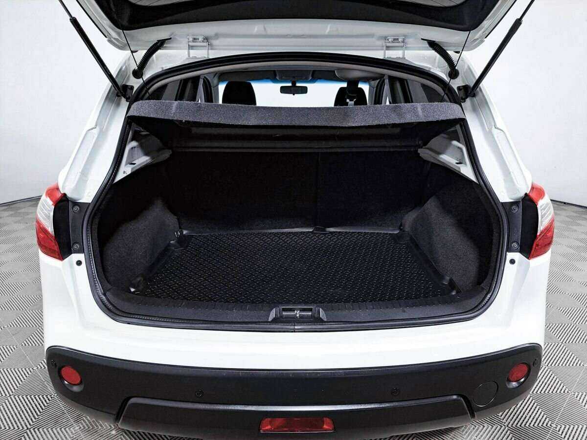 Nissan Qashqai с пробегом — 2013 год. Фото: #7