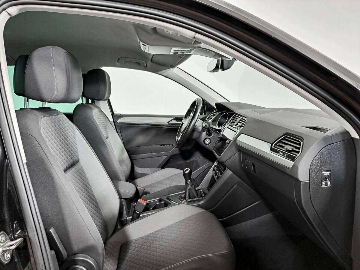 Volkswagen Tiguan с пробегом — 2019 год. Фото: #8