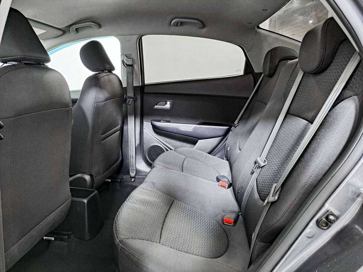 Kia Rio с пробегом — 2017 год. Фото: #7