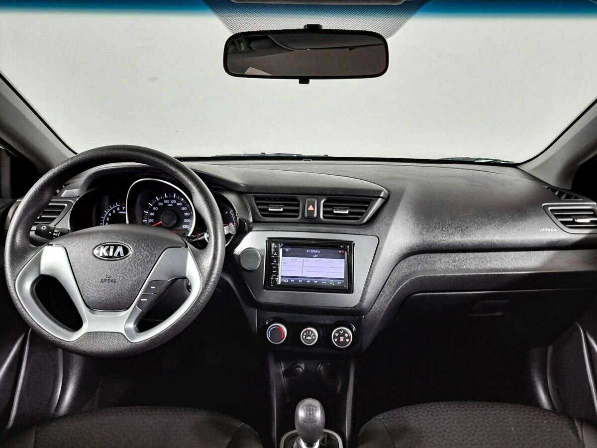 Kia Rio с пробегом — 2016 год. Фото: #11