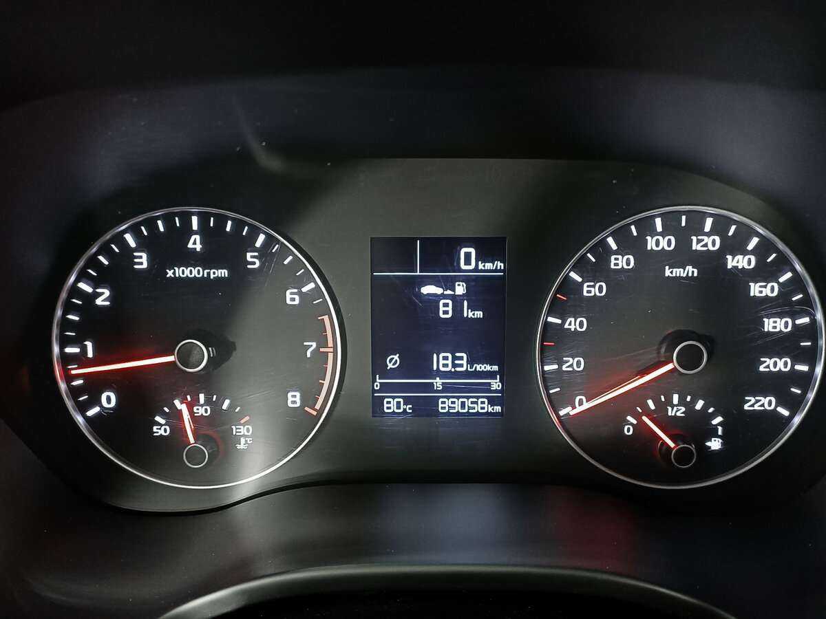 Kia Rio с пробегом — 2020 год. Фото: #8