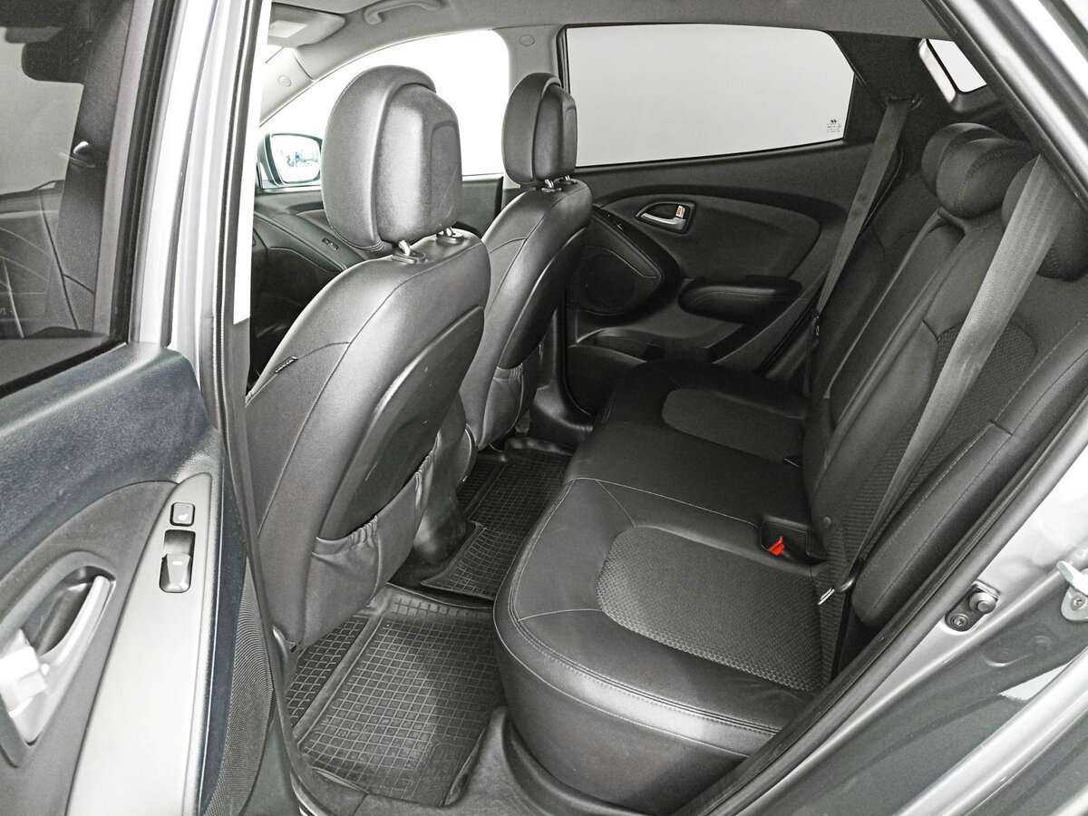 Hyundai ix35 с пробегом — 2012 год. Фото: #6