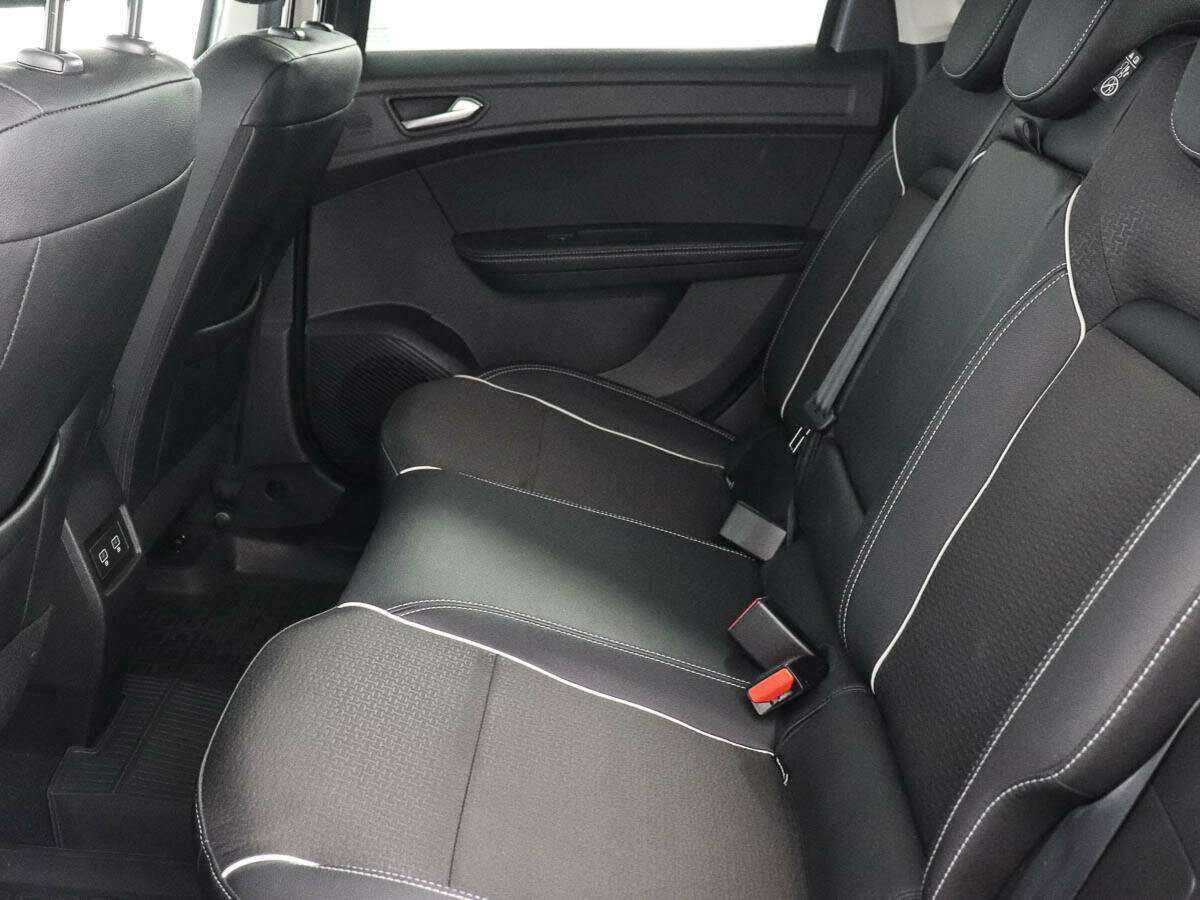 Renault Arkana с пробегом — 2021 год. Фото: #8