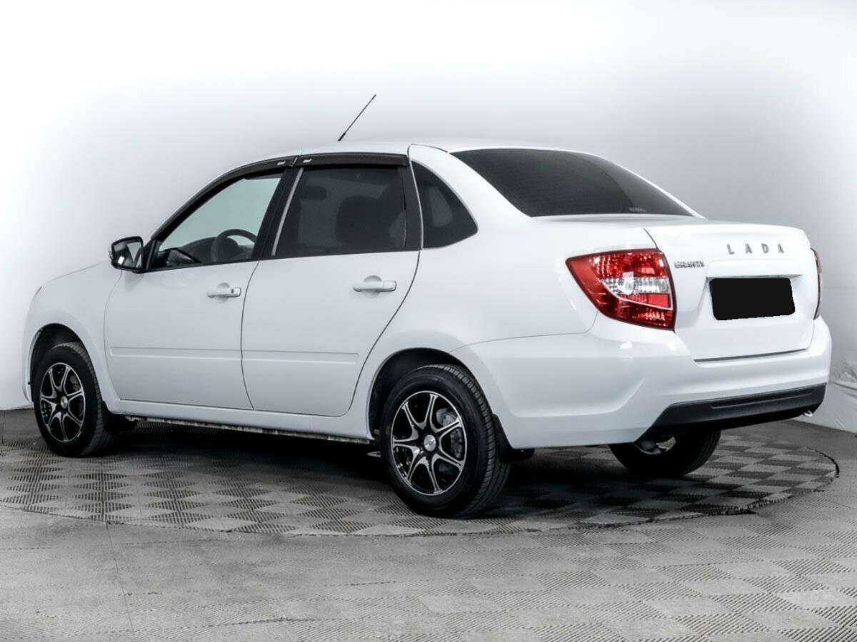 Lada (ВАЗ) Granta с пробегом — 2023 год. Фото: #5