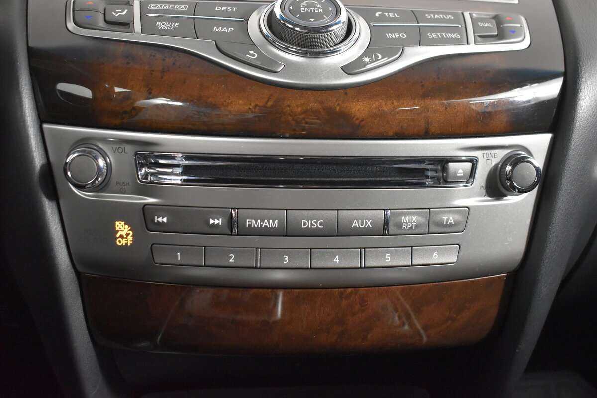 Infiniti QX60 с пробегом — 2015 год. Фото: #24