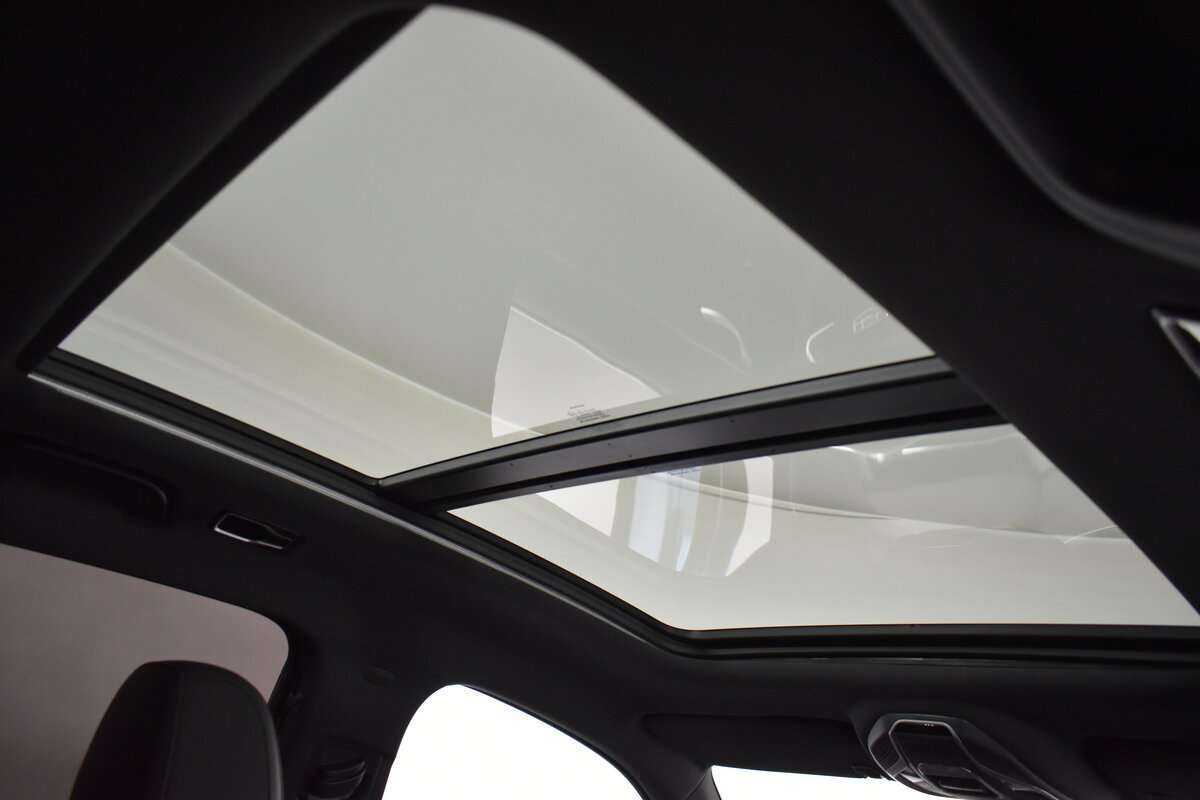 Geely Tugella с пробегом — 2022 год. Фото: #12