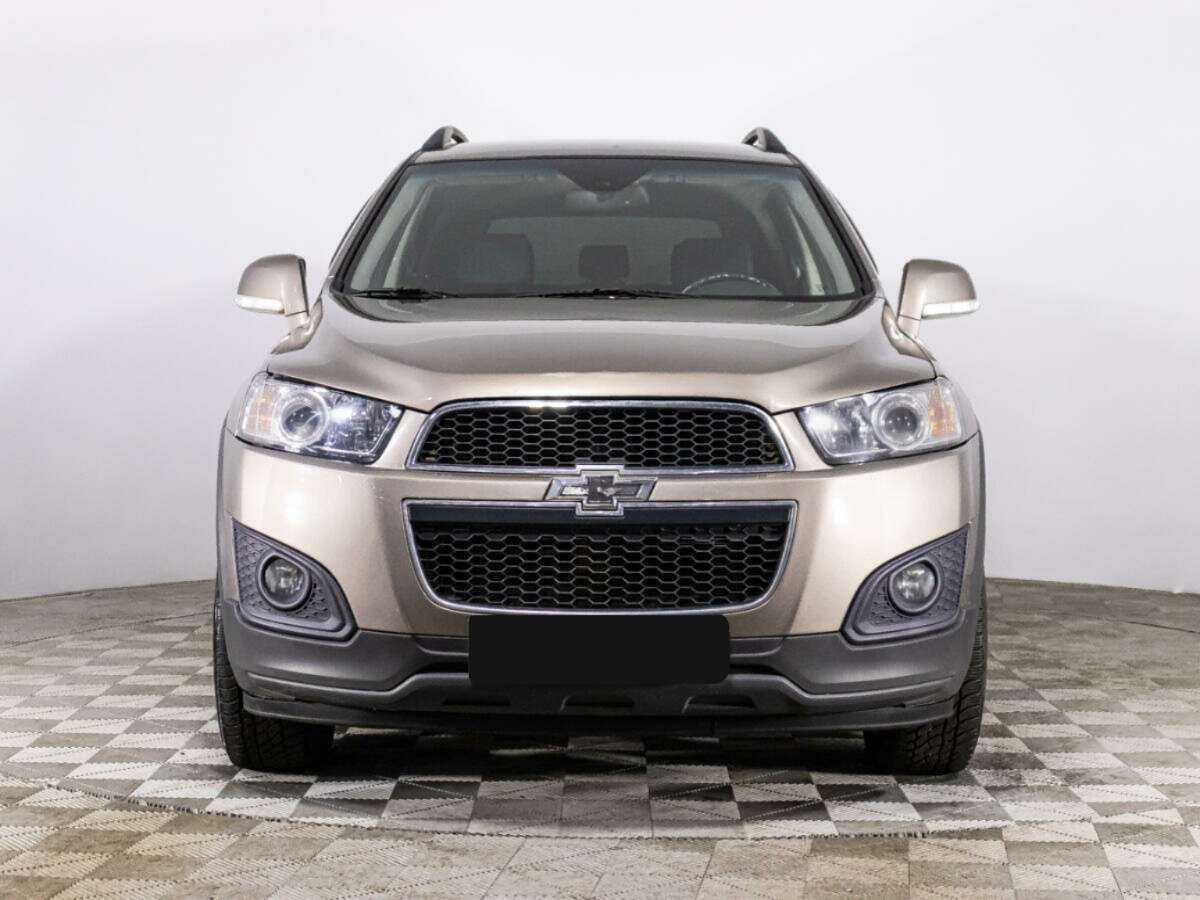 Chevrolet Captiva с пробегом — 2014 год. Фото: #1