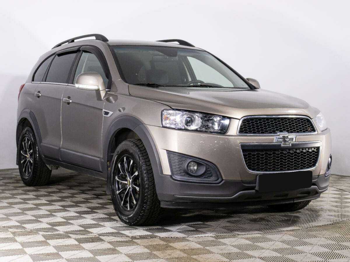 Chevrolet Captiva с пробегом — 2014 год. Фото: #2