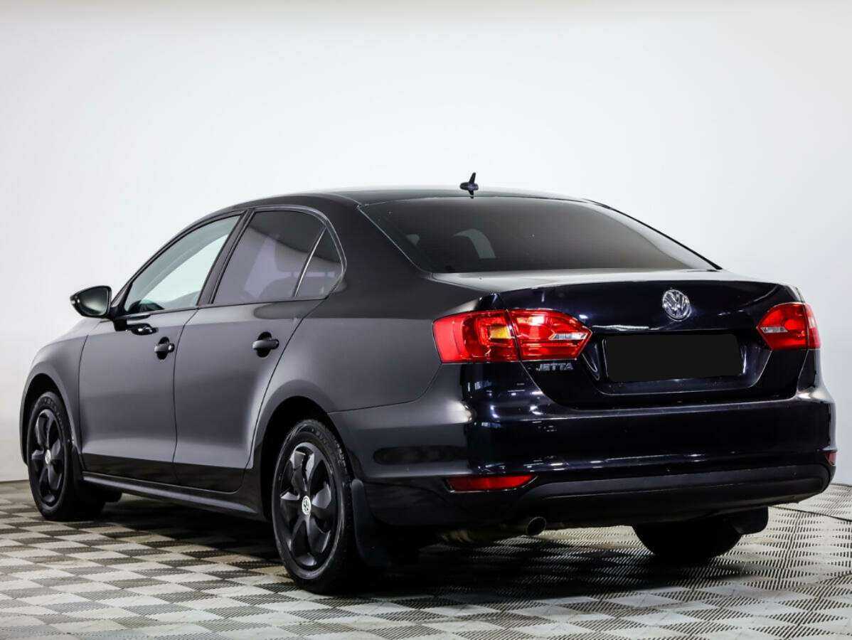 Volkswagen Jetta с пробегом — 2014 год. Фото: #5