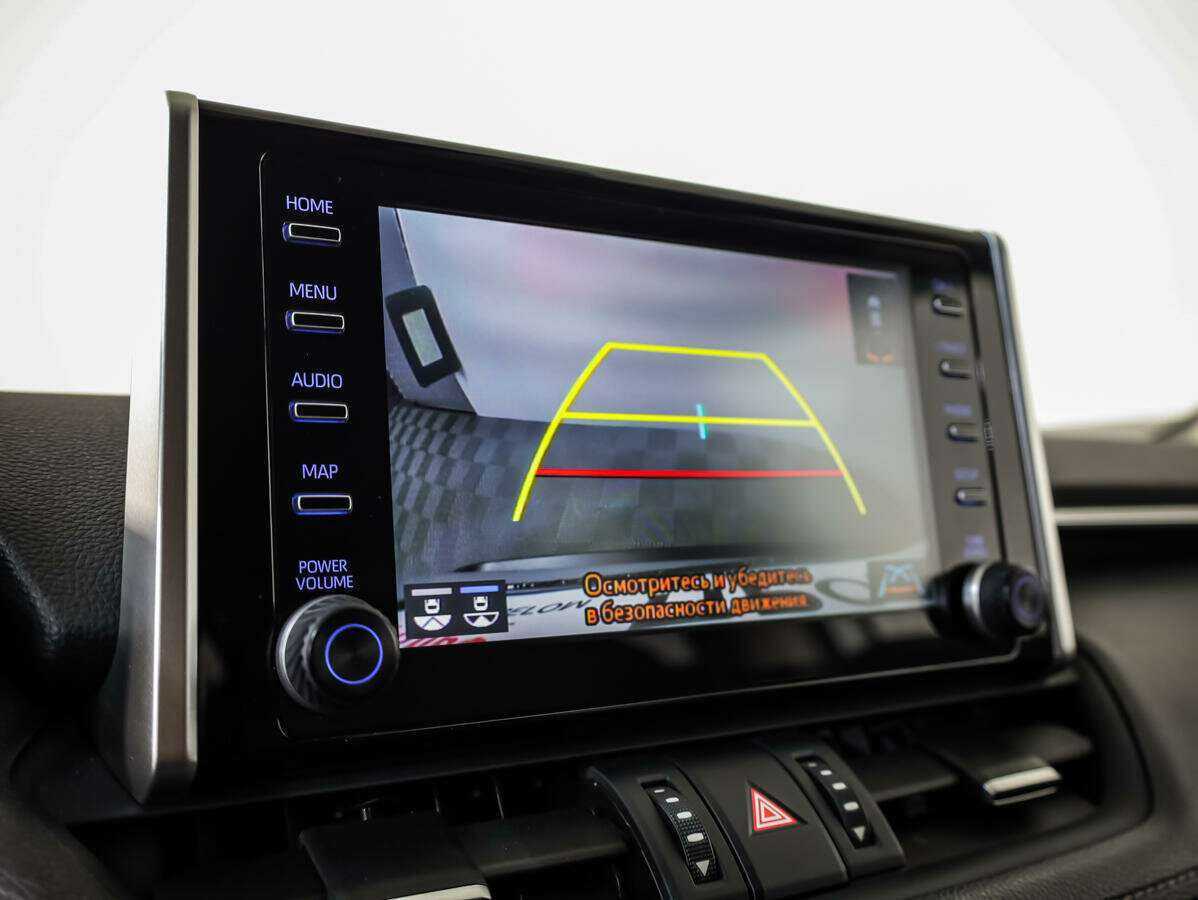 Toyota RAV4 с пробегом — 2020 год. Фото: #11