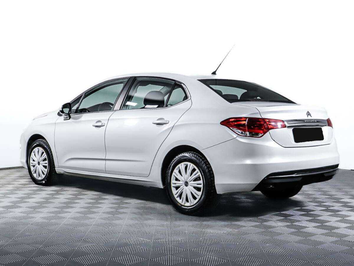 Citroen C4 с пробегом — 2015 год. Фото: #6