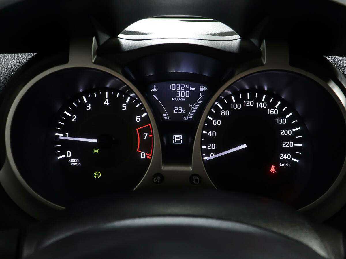 Nissan Juke с пробегом — 2018 год. Фото: #13