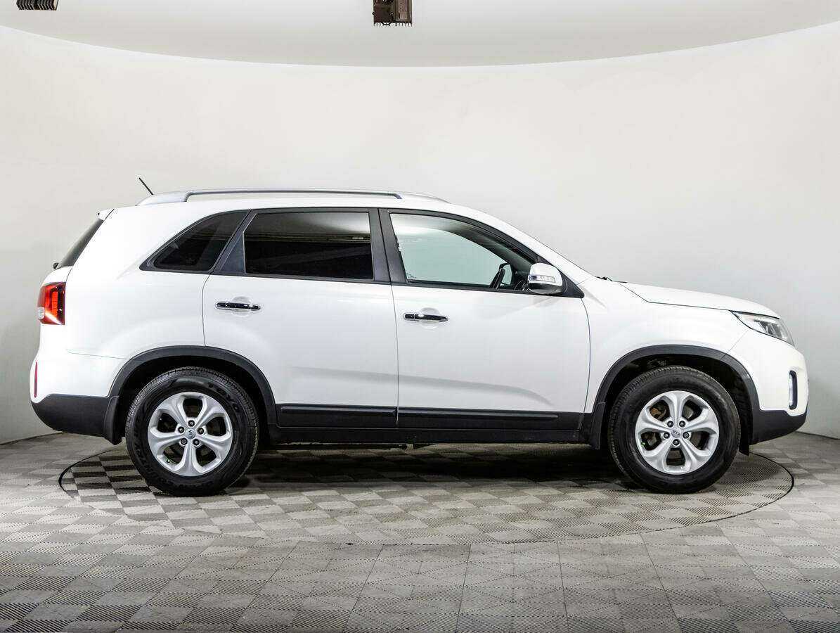 Kia Sorento с пробегом — 2014 год. Фото: #3