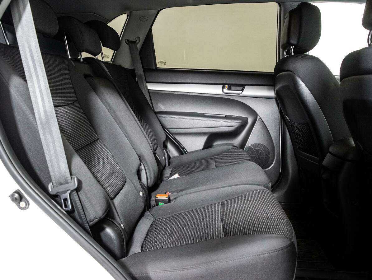 Kia Sorento с пробегом — 2014 год. Фото: #16