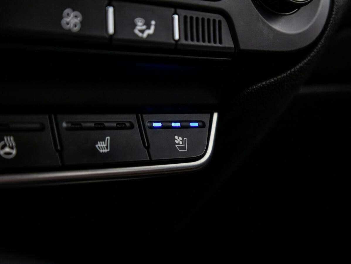 Kia Sorento с пробегом — 2018 год. Фото: #16