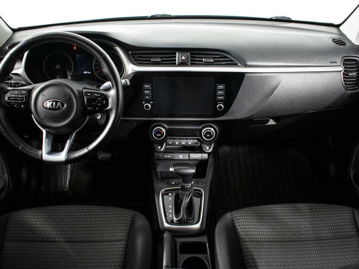 Kia Rio с пробегом — 2020 год. Фото: #9