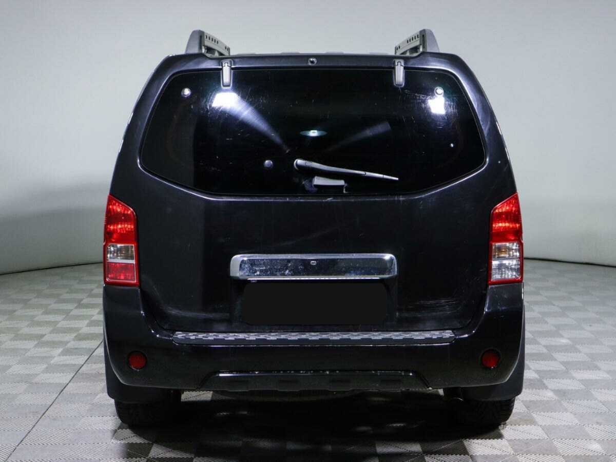 Nissan Pathfinder с пробегом — 2013 год. Фото: #4