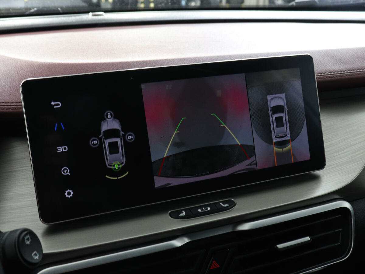 Geely Coolray с пробегом — 2022 год. Фото: #15