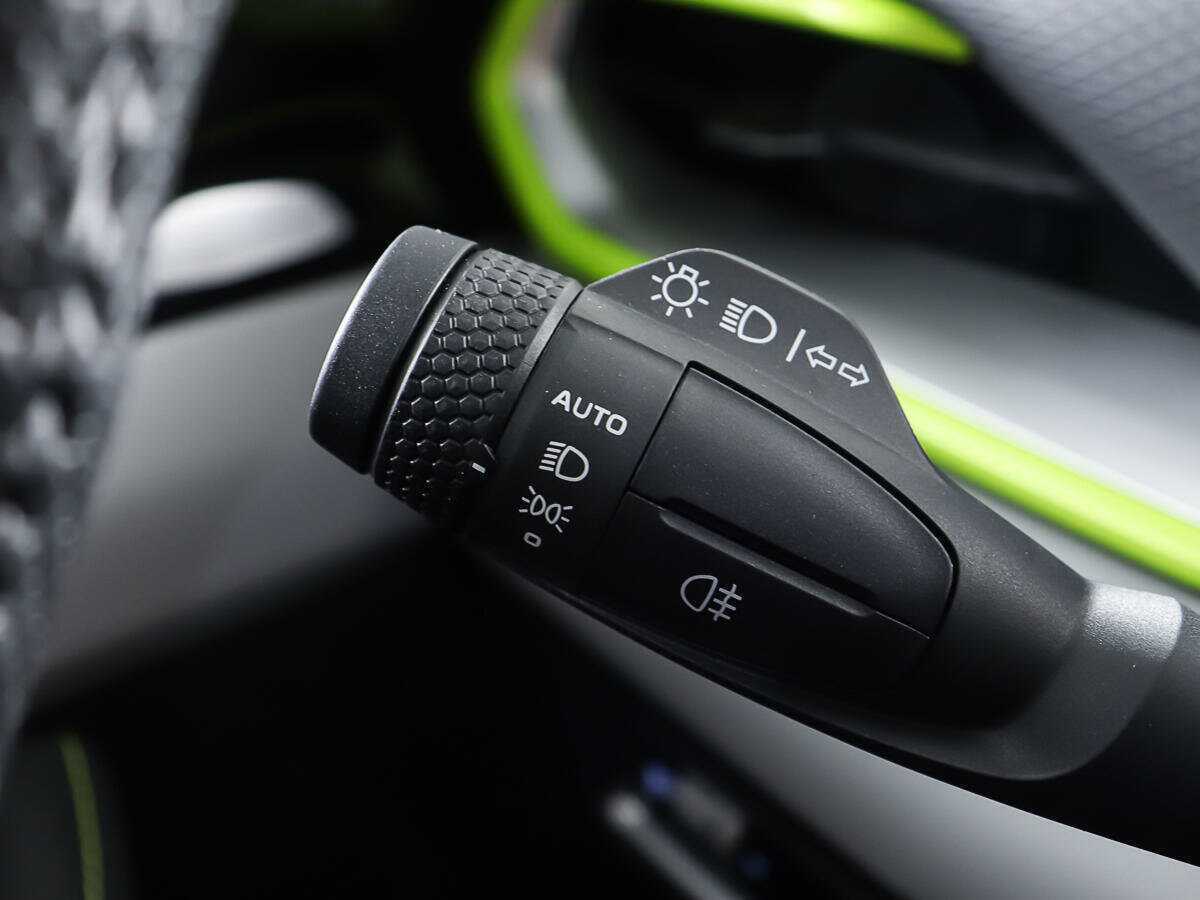 Geely Coolray с пробегом — 2023 год. Фото: #18