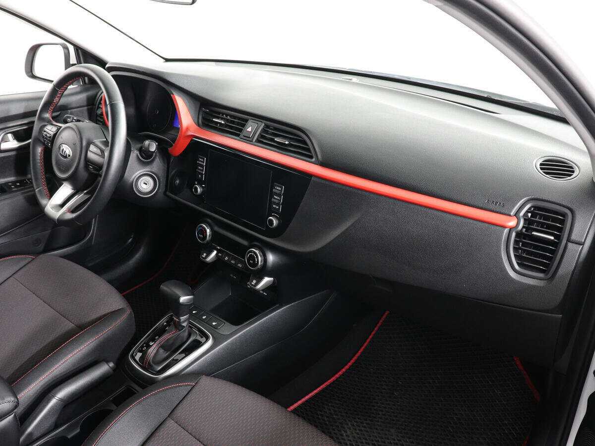 Kia Rio с пробегом — 2021 год. Фото: #9