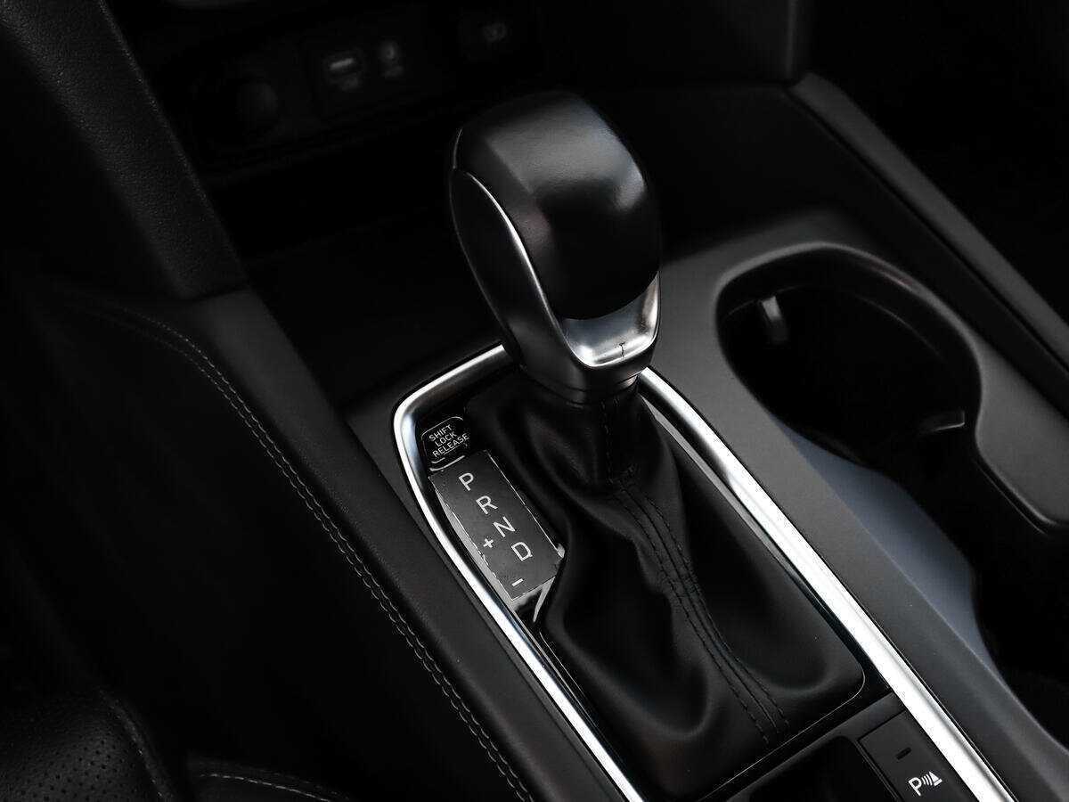 Hyundai Santa Fe с пробегом — 2018 год. Фото: #10