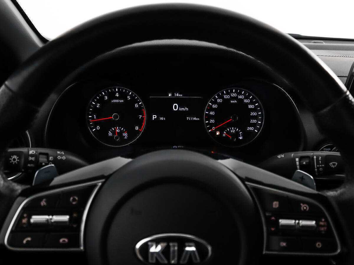 Kia Cerato с пробегом — 2020 год. Фото: #17
