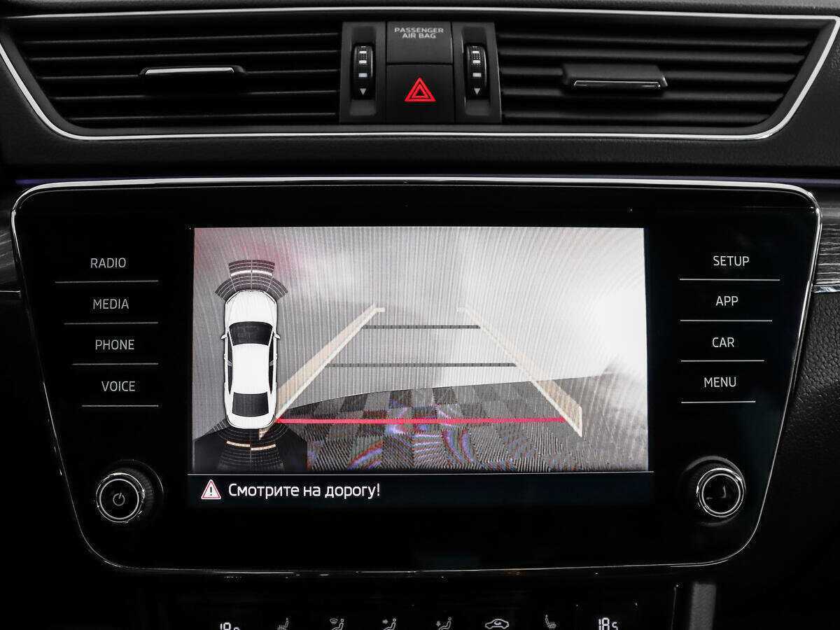 Skoda Superb с пробегом — 2019 год. Фото: #19