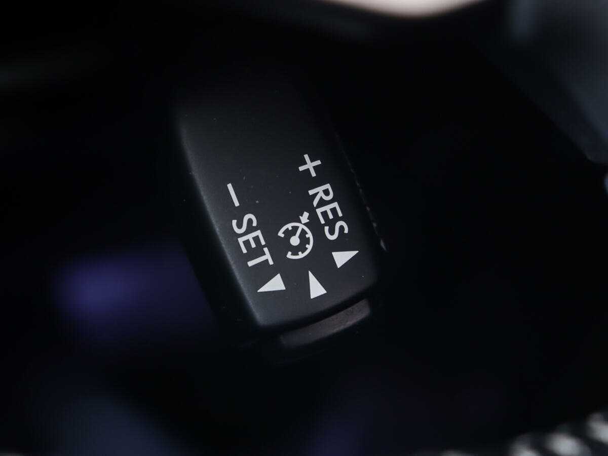 Lexus NX с пробегом — 2015 год. Фото: #16