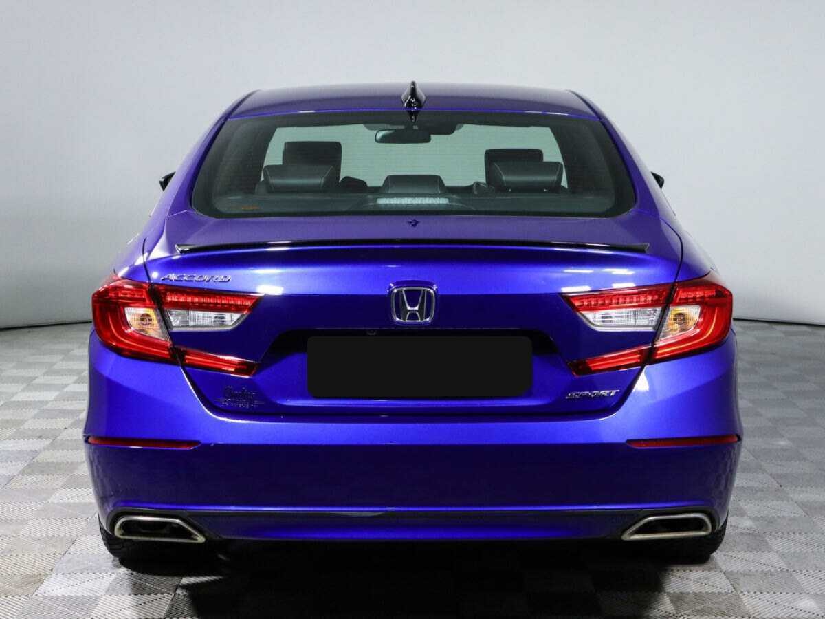 Honda Accord с пробегом — 2022 год. Фото: #3