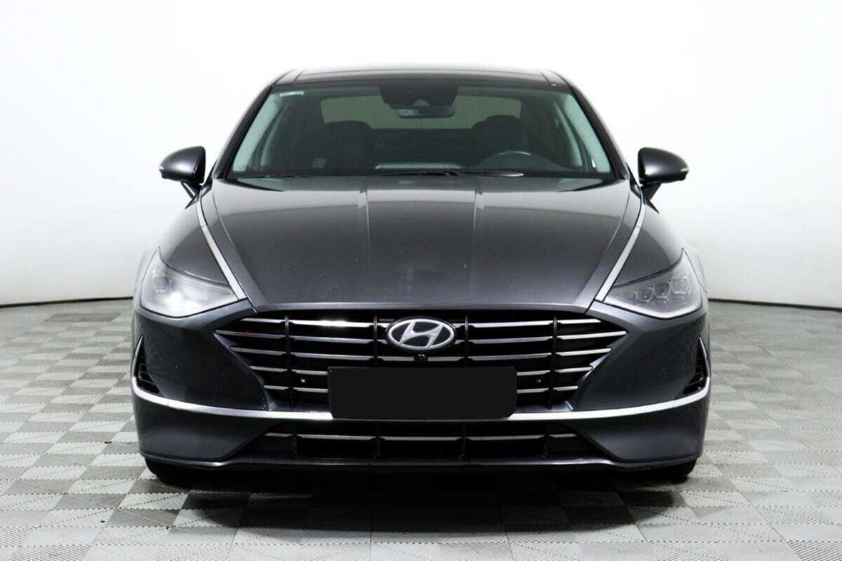 Hyundai Sonata с пробегом — 2022 год. Фото: #1