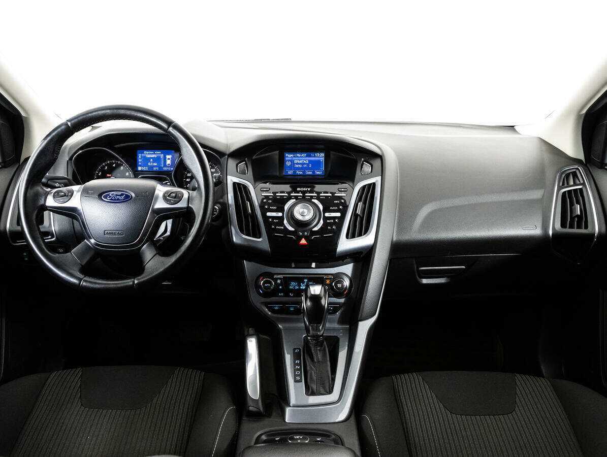 Ford Focus с пробегом — 2012 год. Фото: #8