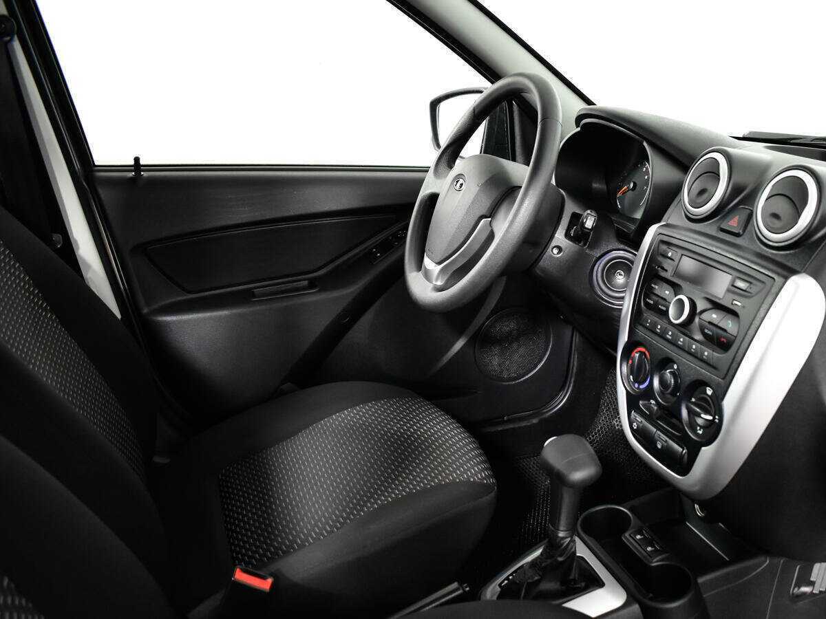 Lada (ВАЗ) Granta с пробегом — 2018 год. Фото: #6