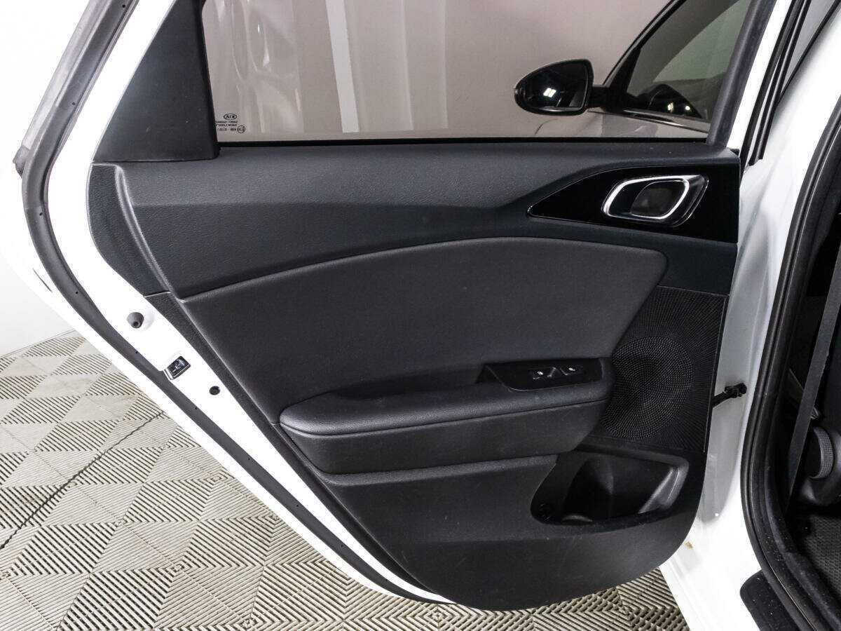 Kia Ceed с пробегом — 2019 год. Фото: #24