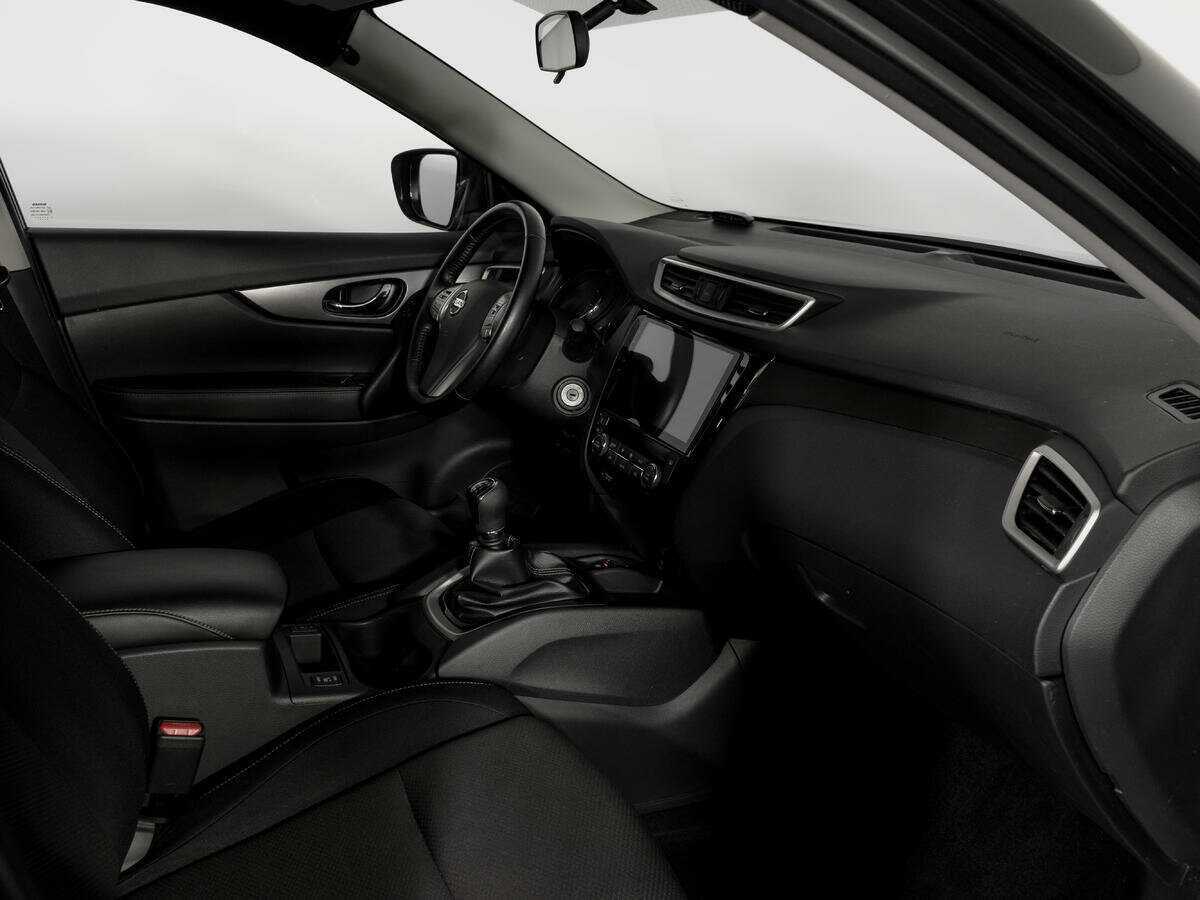 Nissan X-Trail с пробегом — 2018 год. Фото: #8