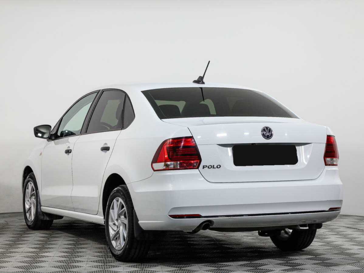 Volkswagen Polo с пробегом — 2017 год. Фото: #5