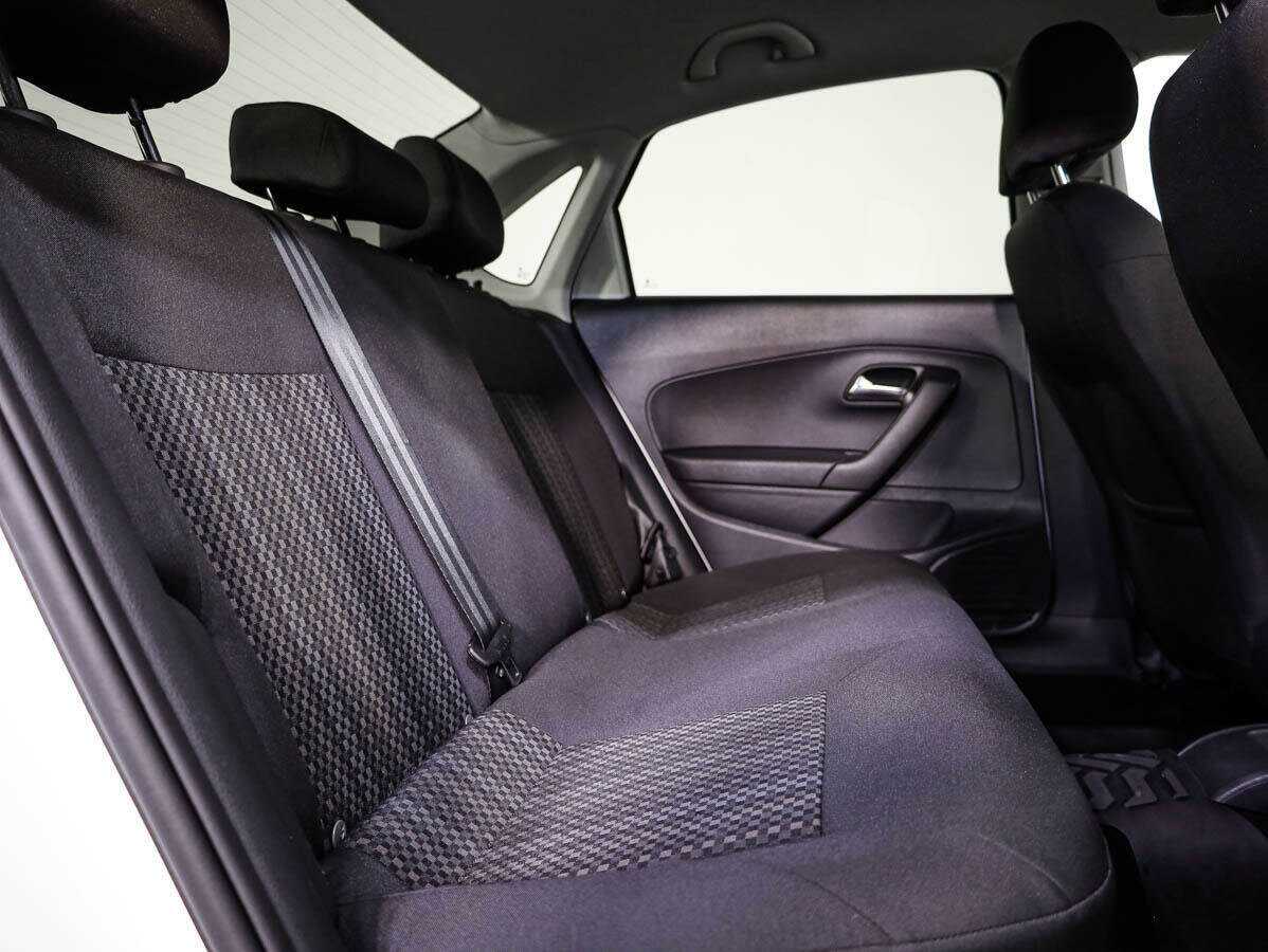 Volkswagen Polo с пробегом — 2017 год. Фото: #10