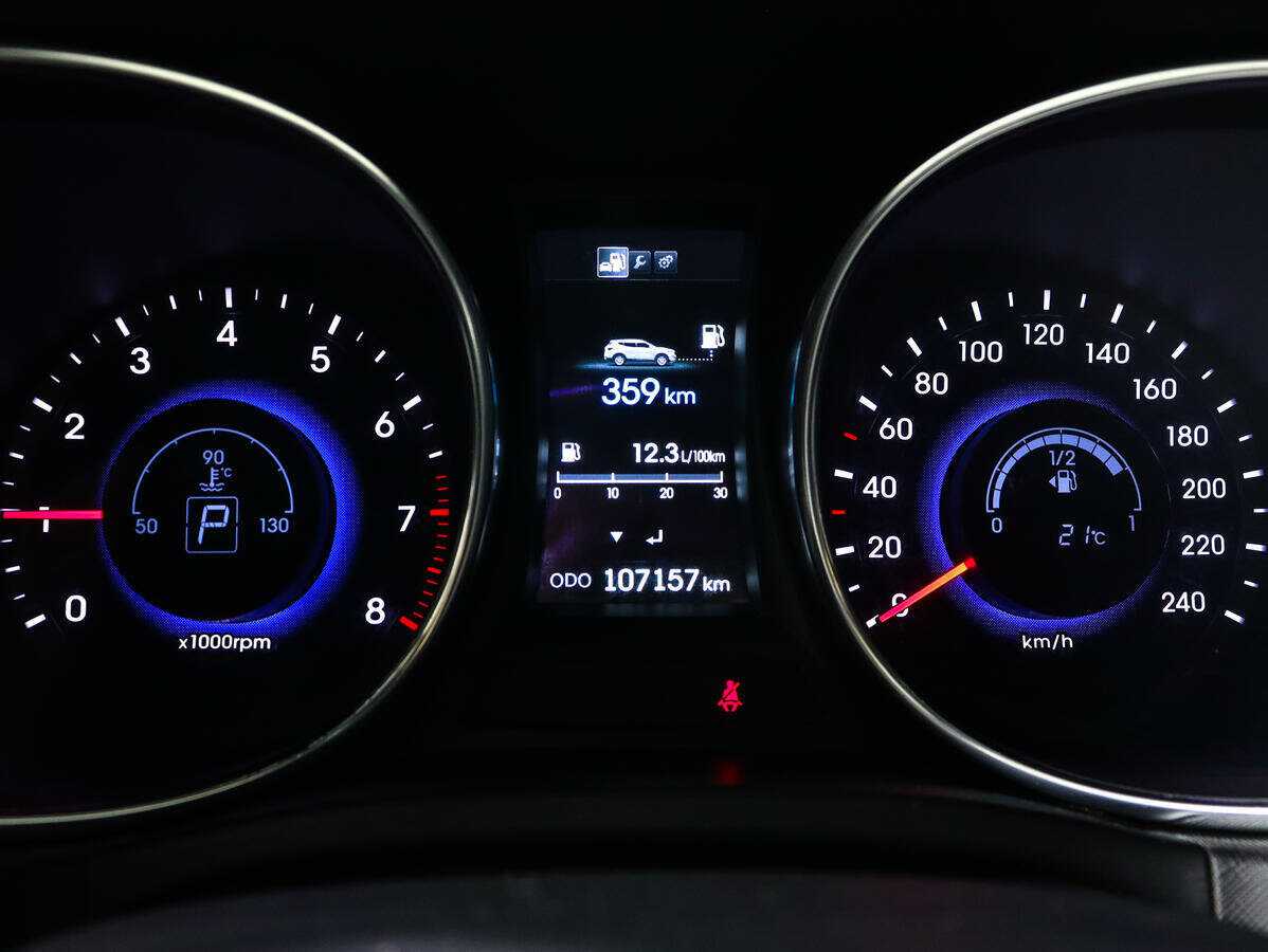 Hyundai Santa Fe с пробегом — 2013 год. Фото: #8