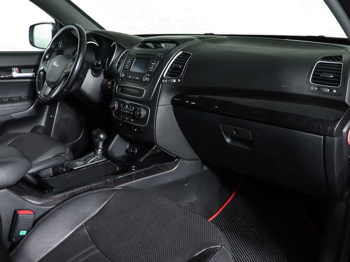 Kia Sorento с пробегом — 2018 год. Фото: #8