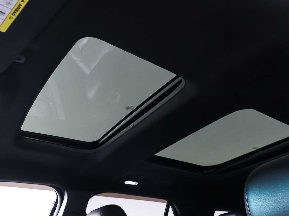 Ford Explorer с пробегом — 2013 год. Фото: #23