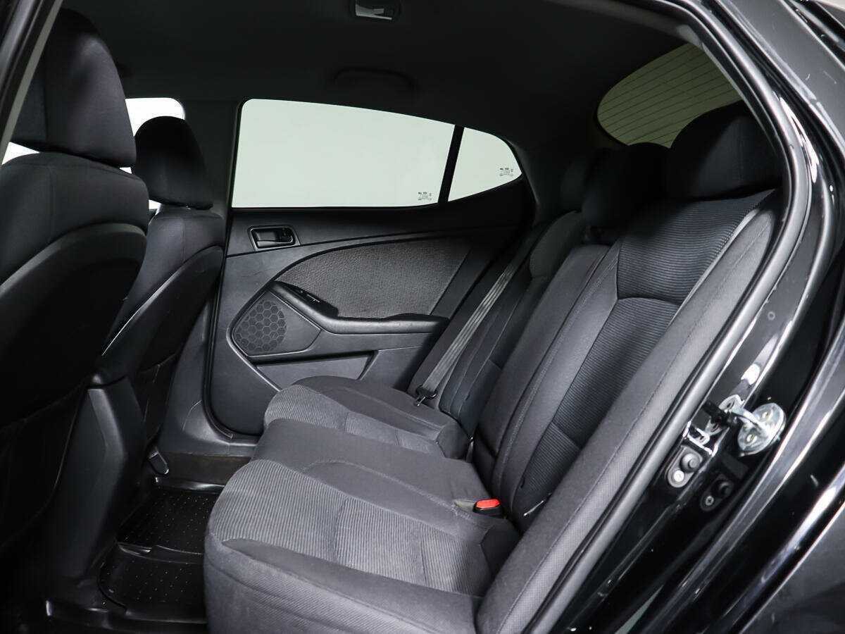 Kia Optima с пробегом — 2015 год. Фото: #9