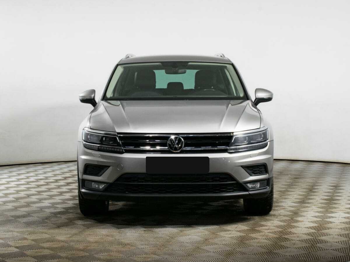 Volkswagen Tiguan с пробегом — 2018 год. Фото: #1