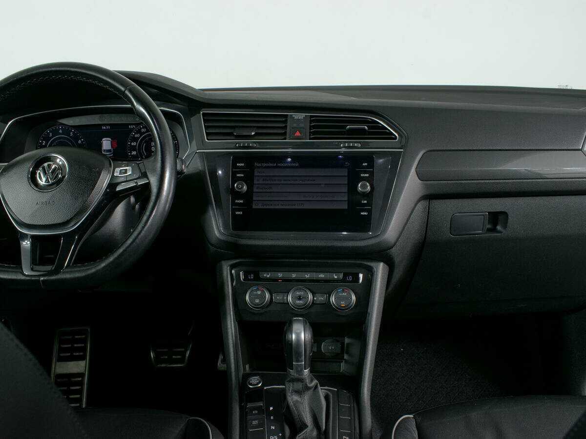Volkswagen Tiguan с пробегом — 2018 год. Фото: #10