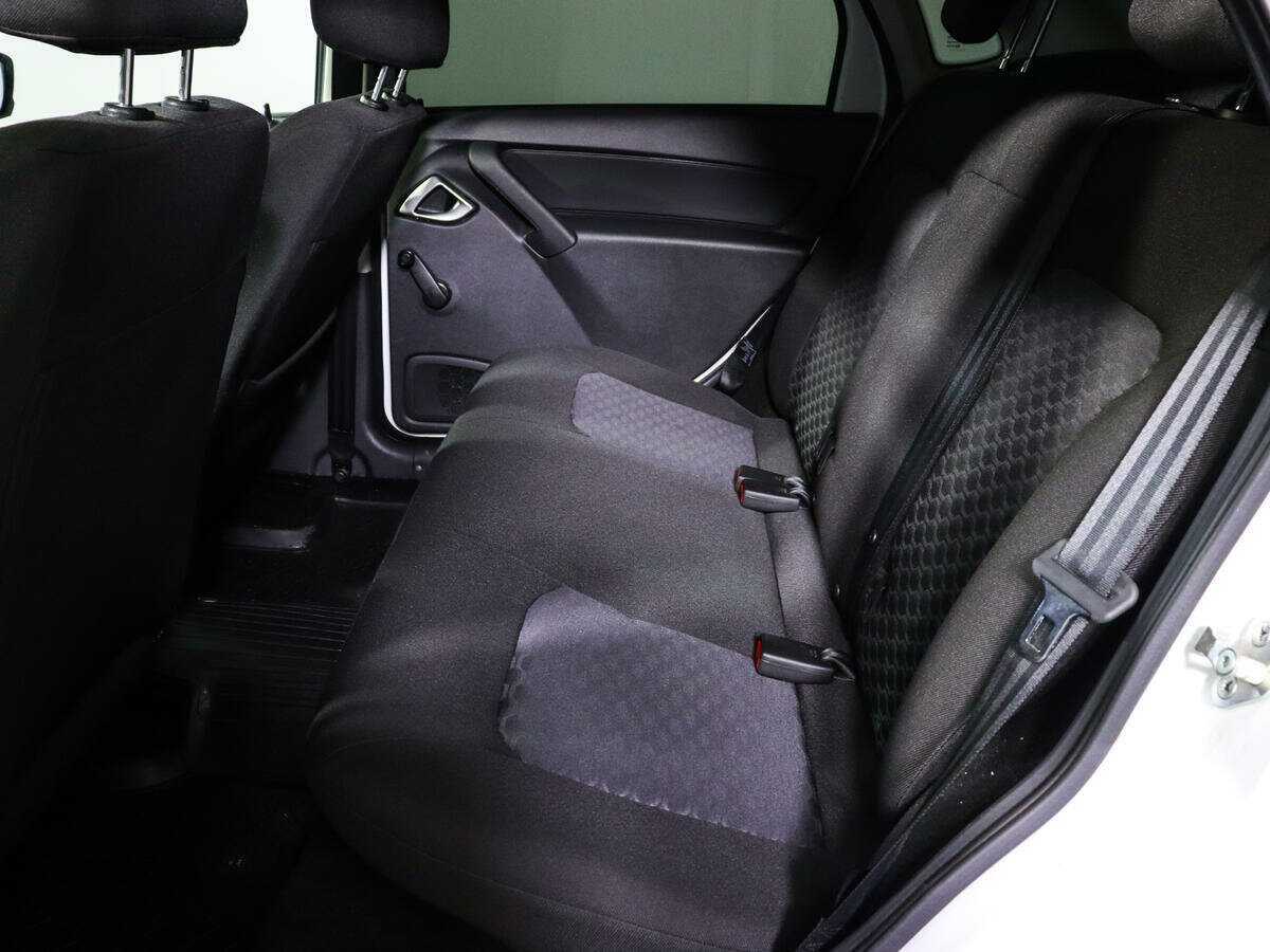 Lada (ВАЗ) Granta с пробегом — 2023 год. Фото: #8